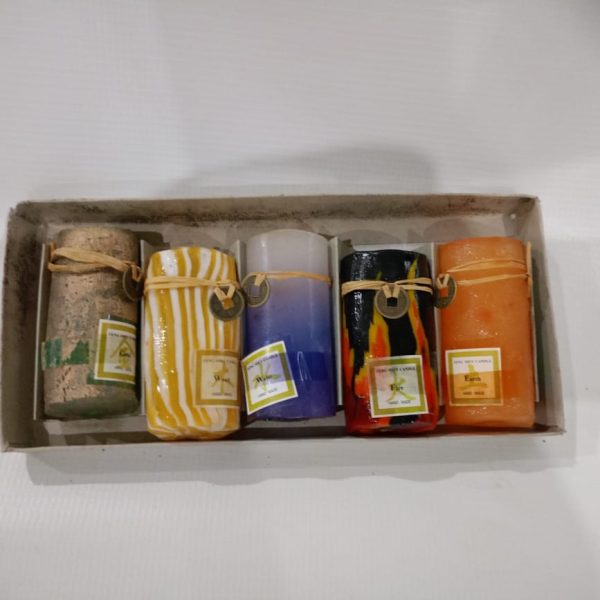 Five-piece set of candles in different colors
