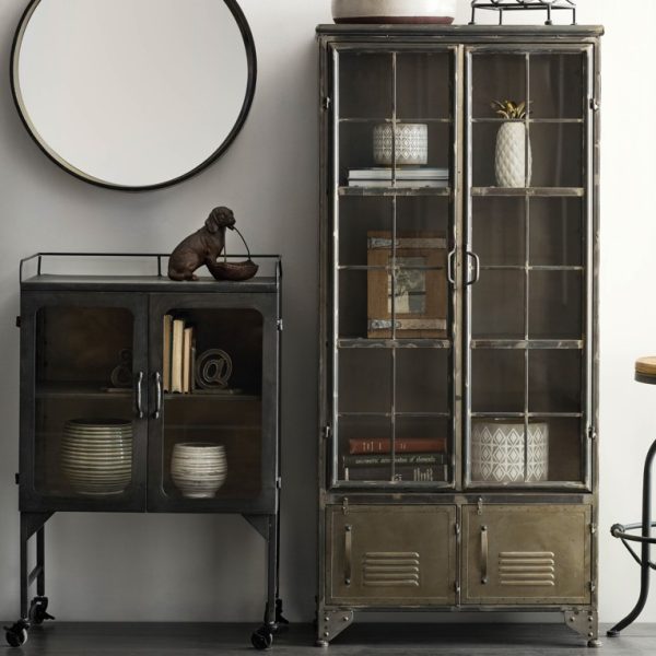 Metal & Glass Cabine