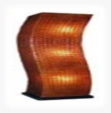 Bamboo stand lightingunit in a wood base
